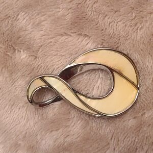 Lia Sophia pendant slide